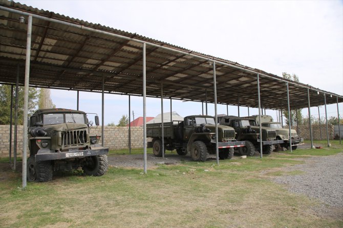 AA ekibi, Ermenistan ordusundan ele geçirilen silah, mühimmat ve araçları görüntüledi