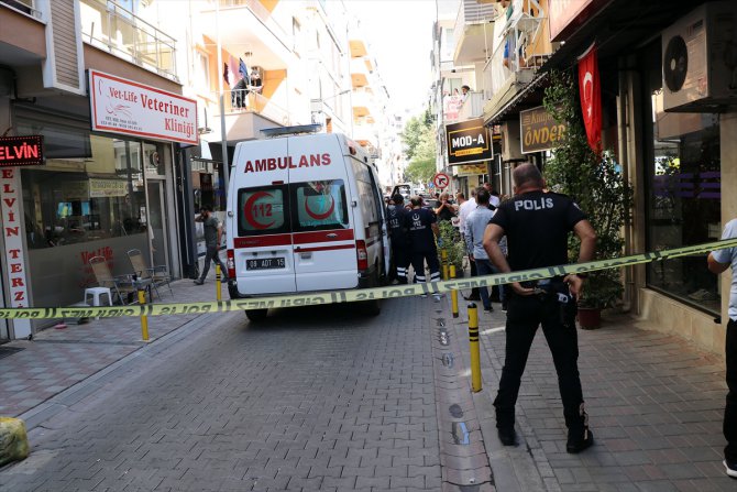 Aydın'da bir kişi dini nikahla birlikte yaşadığı karısını öldürdü