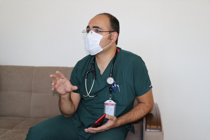 DOKTORLAR KOVİD-19'LA SAVAŞI ANLATIYOR - Koronavirüsü yenen iki doktordan kurallara uyulması çağrısı