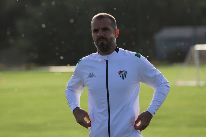 Bursaspor Teknik Direktörü Er: "Her maçı kazanmaya odaklı oynayacağız"