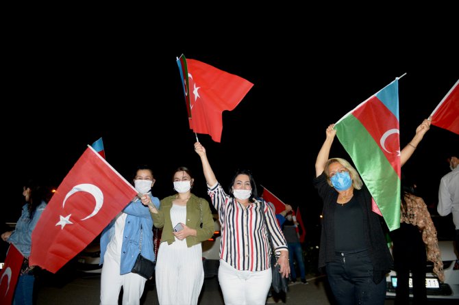 Eskişehir'den Azerbaycan'a "konvoylu" destek