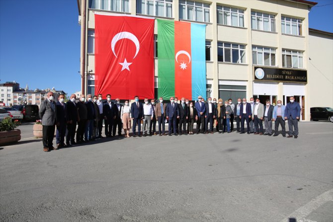 Sivas'tan Azerbaycan'a tam destek