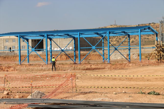 Siirt'te 3 bin kişiye istihdam sağlayacak çinko izabe tesisi inşaatı hızla yükseliyor