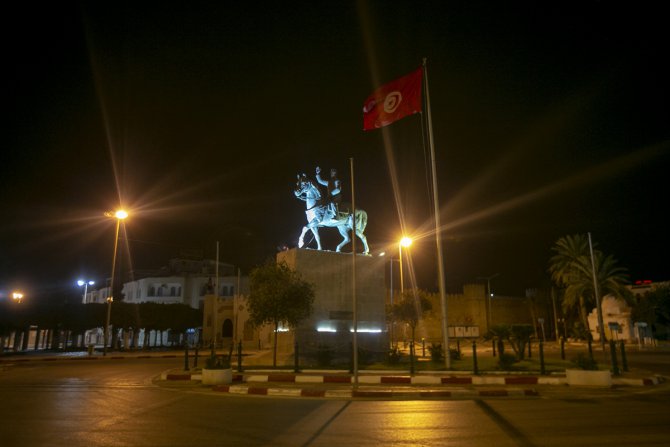 Tunus'un turizm merkezi Suse: Gündüz tatil cenneti, akşam hayalet şehir