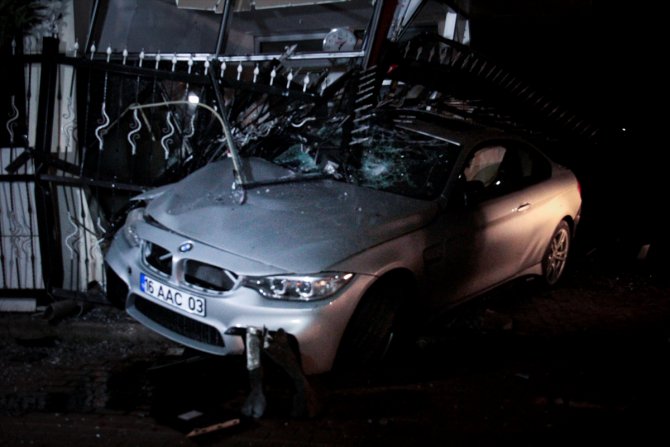 Bursa'da trafik kazası: 3 yaralı