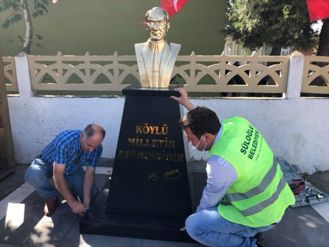 Edirne'de tahrip edilen Atatürk büstü onarıldı