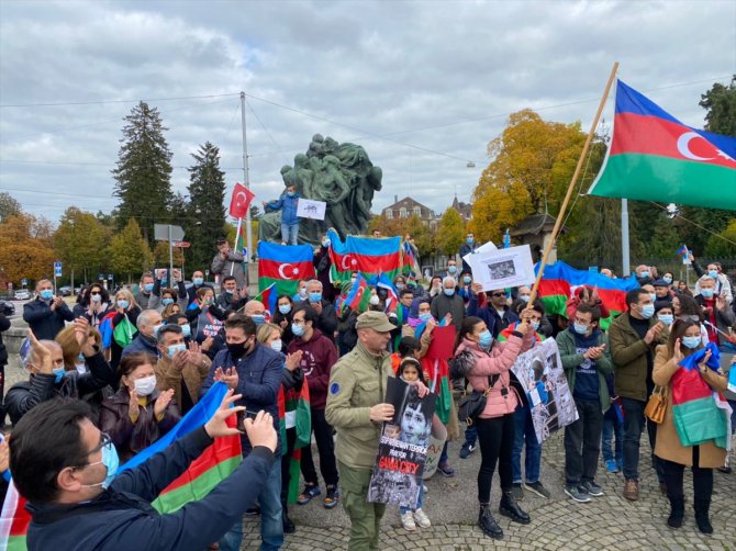 İsviçre'de Ermenistan protesto edildi