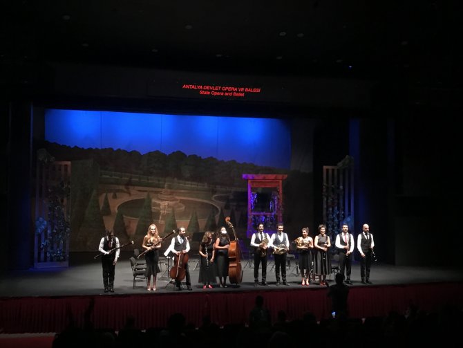 Antalya Devlet Opera ve Balesi "Nefesli Serenatlar" konseri verdi