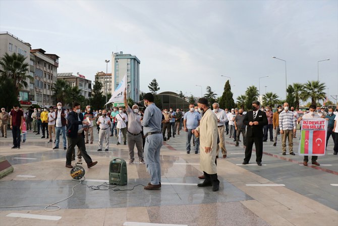 Ermenistan'ın saldırısında ölen Azerbaycanlı siviller için gıyabi cenaze namazı