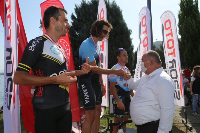 Masterlar Türkiye Yol Bisikleti Şampiyonası Ordu'da sona erdi