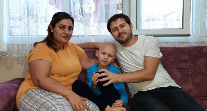 İzmirli 8 yaşındaki lösemi hastası çocuk ilik nakli bekliyor