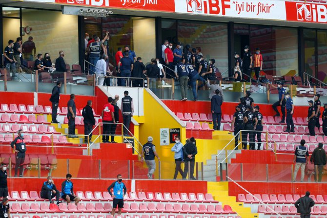 Kayserispor Kulübünden Sivasspor maçında tribünde yaşanan olaylara kınama