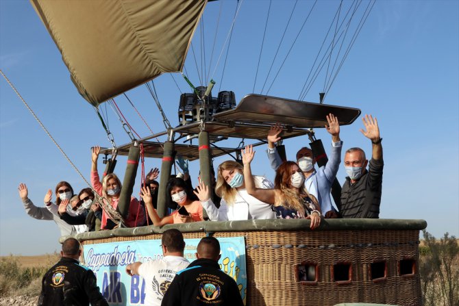 Göbeklitepe'de Rus turist acenteleri temsilcilerine balonlu tur