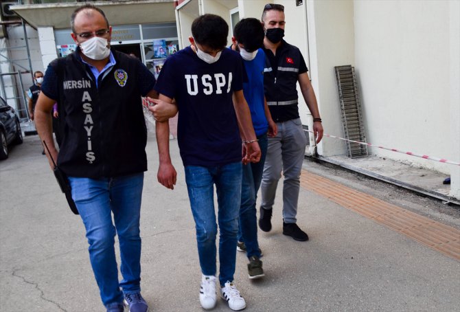 Mersin'de sosyal medyadan dolandırıcılık iddiasına iki tutuklama