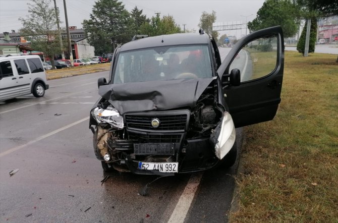 Samsun'da zincirleme trafik kazasında 1 kişi yaralandı