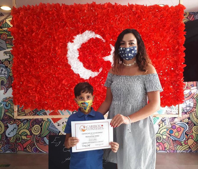 Küçük Mehmet Yiğit matematikte dünya birincisi oldu