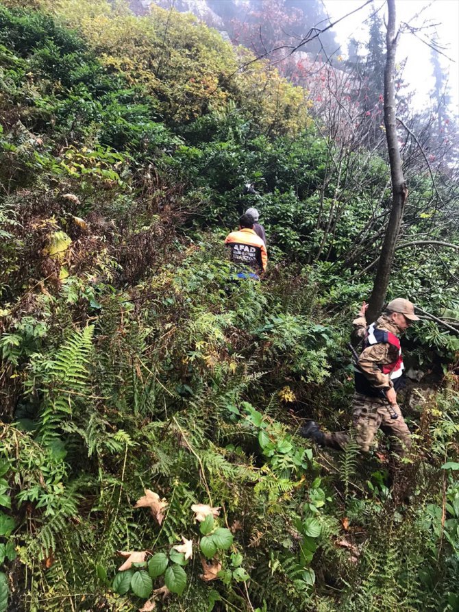 Trabzon'da ormanlık alanda kaybolan iki arkadaş bulundu