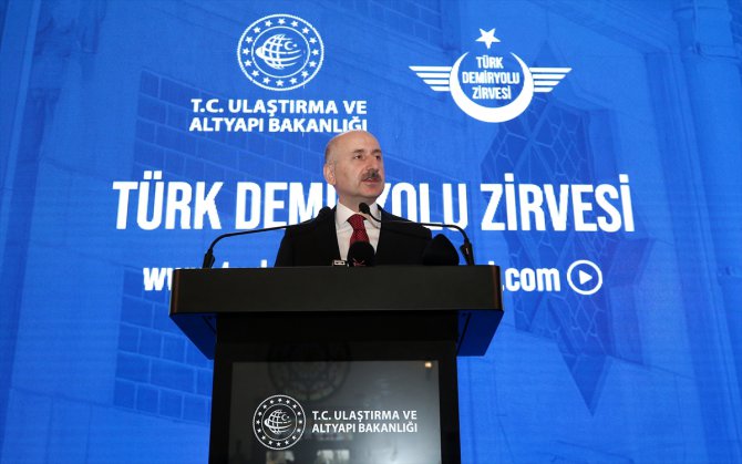 Bakan Karaismailoğlu: "Türkiye'nin demir yolları reformunu başlatıyoruz"