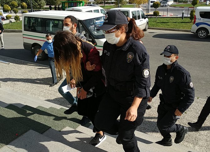 Karaman'da gardiyanı tabancayla yaralayan kadın tutuklandı