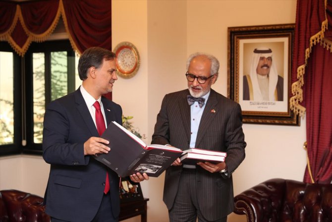 Kuveyt'in Ankara Büyükelçisi Al-Zawawi, çalışmalarından dolayı Türk Kızılayı kutladı