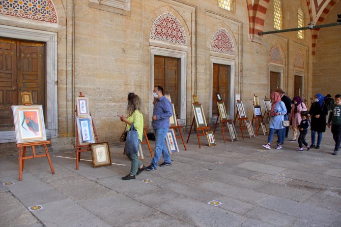 Asırlık el sanatının temsilcisi kadınların Edirnekari eserleri Selimiye'de sergileniyor