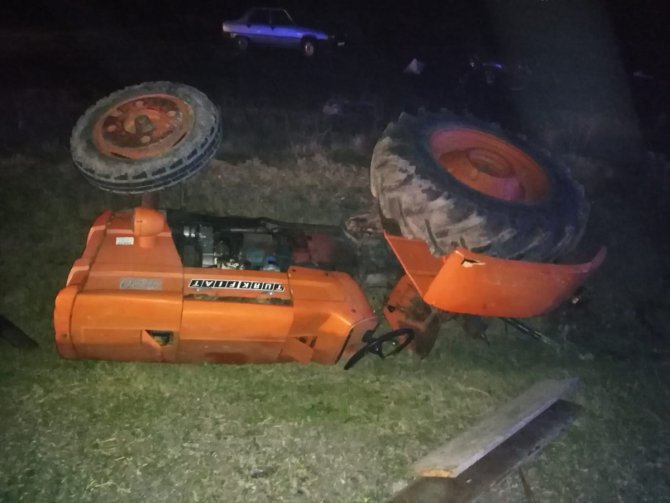Balıkesir'de traktörle otomobil çarpıştı: 1 ölü