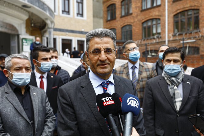 Berlin Büyükelçisi Aydın'dan camiye baskın düzenleyen Alman polisinin tutumuna eleştiri