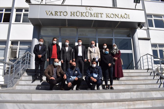 HDP'li eski Varto Belediye Başkanı'nın işine son verdiği işçiler hukuk mücadelesini kazandı