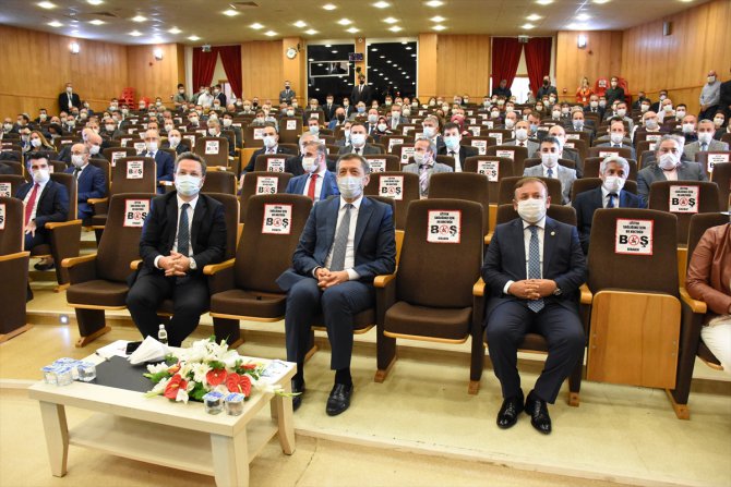 Milli Eğitim Bakanı Ziya Selçuk, Giresun'da öğretmenlerle bir araya geldi