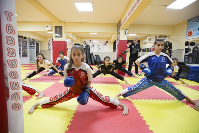 Diyarbakır'ın "altın kızlarından" virüse karşı spor çağrısı