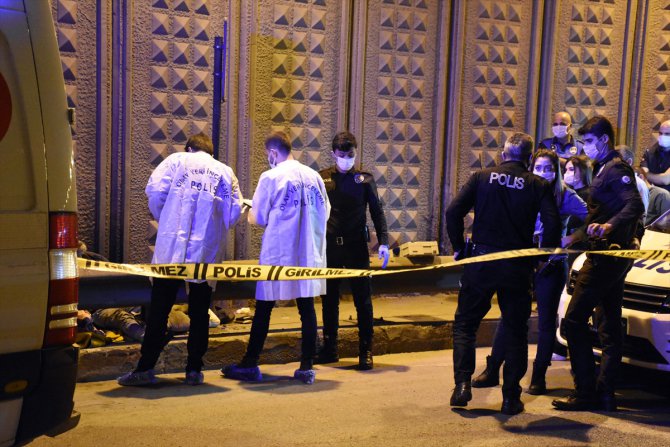 İstanbul'da erkek cesedi bulundu