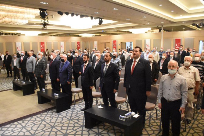 Saadet Partisi Genel Başkanı Karamollaoğlu telekonferansla Zonguldak il kongresine katıldı