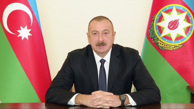 Azerbaycan Cumhurbaşkanı İlham Aliyev: "Ateşkes isteyenler Ermenistan'a silahlar gönderiyor"