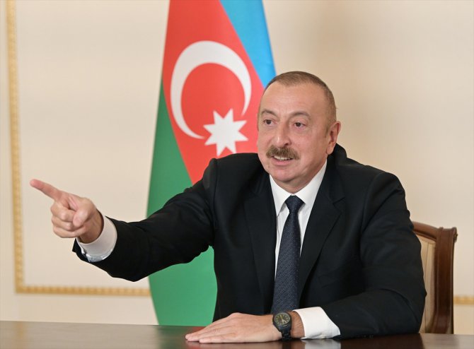 Azerbaycan Cumhurbaşkanı Aliyev: "Dışarıdan bir saldırı gerçekleşirse o zaman Türk F-16'ları görecekler"