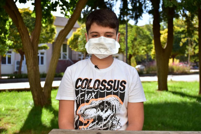 KOVİD-19 HASTALARI YAŞADIKLARINI ANLATIYOR - Kovid-19'u atlatan 10 yaşındaki Yusuf: "Bu hastalığın yaşı yok"
