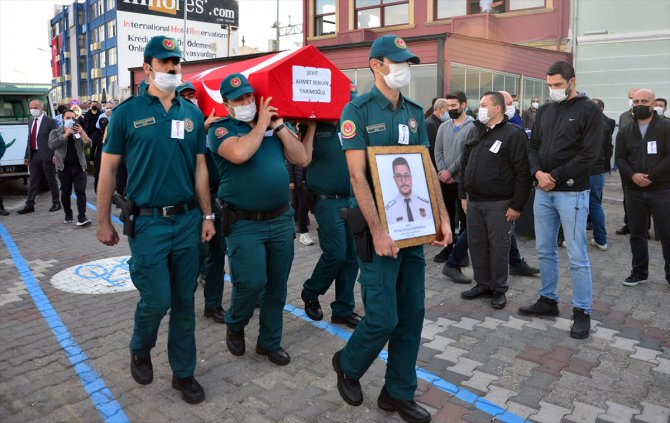 Çanakkale'de gemi kontrolünde ölen gümrük muhafaza memuru için tören yapıldı