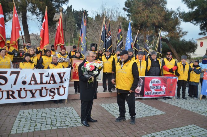"57. Alay" için Tekirdağ'dan yola çıkan gönüllüler Gelibolu'ya geldi