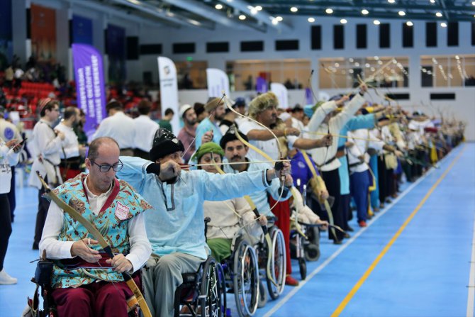 Geleneksel Türk Okçuluk Salon Türkiye Şampiyonası Samsun'da başladı