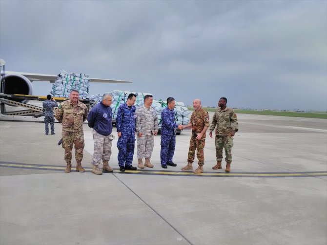 Japonya Öz Savunma Kuvvetlerinin yardım malzemesi taşıyan uçağı İncirlik Üssü'ne ulaştı