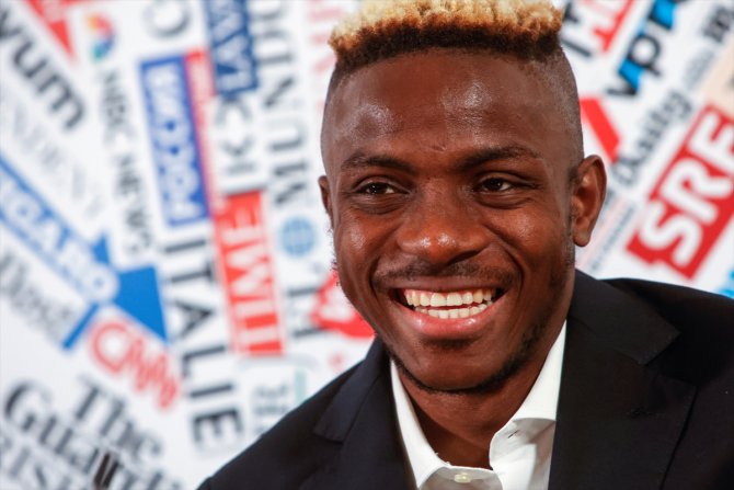 Napoli'nin Nijeryalı golcüsü Osimhen'e "Yılın En İyi Yabancı Sporcusu" ödülü