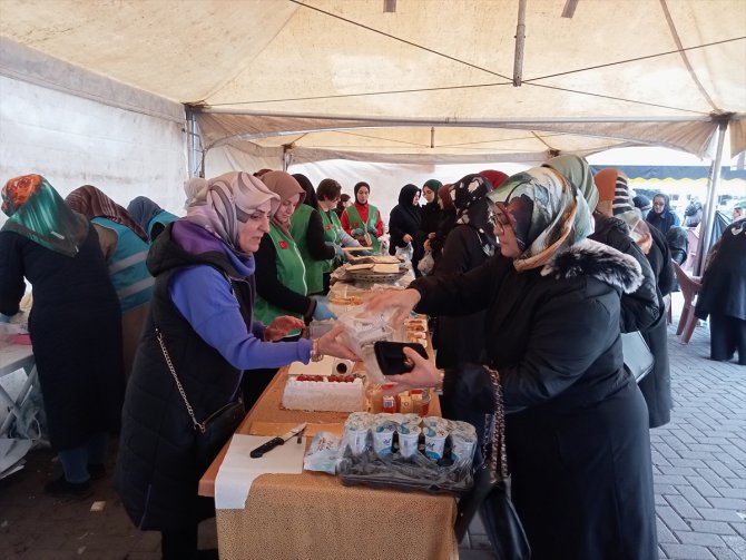 Samsunlu kadınlar konteyner bağışında bulunabilmek için kermes düzenledi