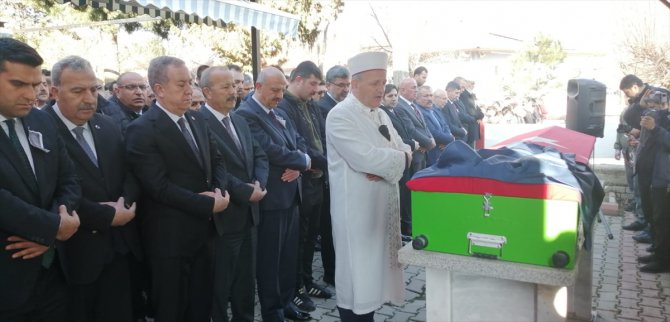 GÜNCELLEME - Kalp krizi geçiren Başmakçı Belediye Başkanı Ayhan Gönüllü hayatını kaybetti