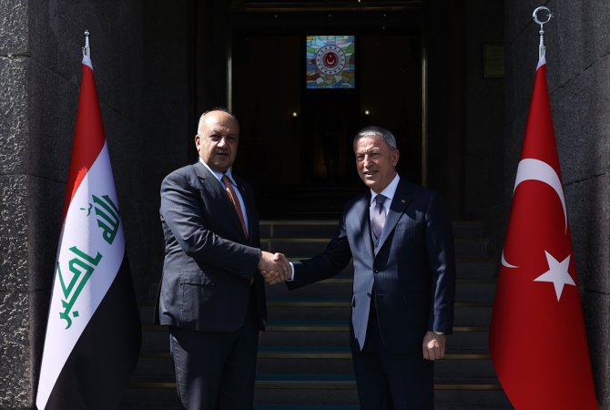 Milli Savunma Bakanı Akar, Iraklı mevkidaşıyla görüştü