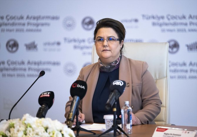 Aile ve Sosyal Hizmetler Bakanı Yanık, "Türkiye Çocuk Araştırması"na ilişkin toplantıya katıldı: