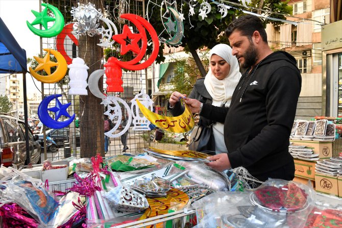 Lübnanlılar ekonomik krizin gölgesinde ramazanı karşılamaya hazırlanıyor