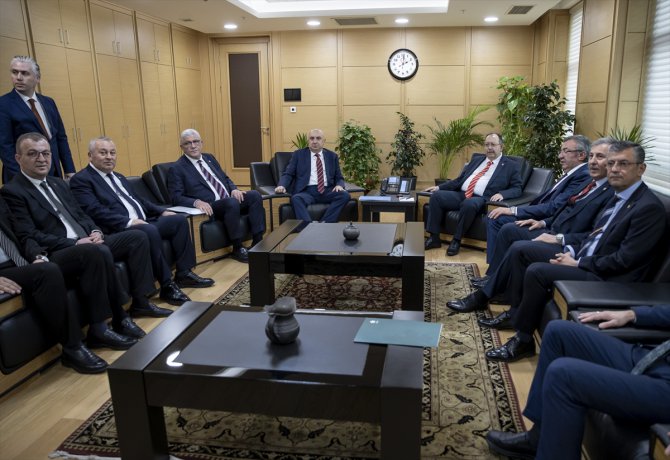 Millet İttifakı'nın cumhurbaşkanı adayı Kılıçdaroğlu için YSK'ye başvuru yapıldı