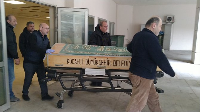 GÜNCELLEME - Kocaeli'de 2 çocuğunu öldürdüğü iddia edilen baba tutuklandı