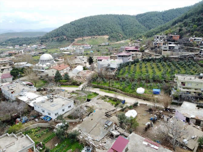 Depremler Hatay'da kırsal Söğüt Mahallesi'nin yarısından fazlasına zarar verdi