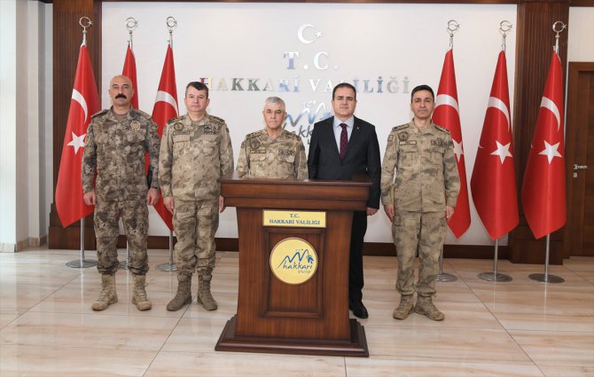 Jandarma Genel Komutanı Orgeneral Çetin, Hakkari'yi ziyaret etti