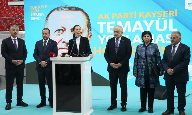 AK Parti'nin Kayseri'deki temayül yoklamasına katılan Karaaslan: